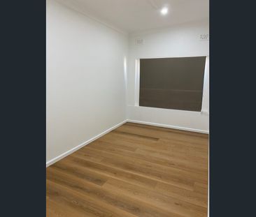 Tidy 2-Bedroom Unit - Photo 2