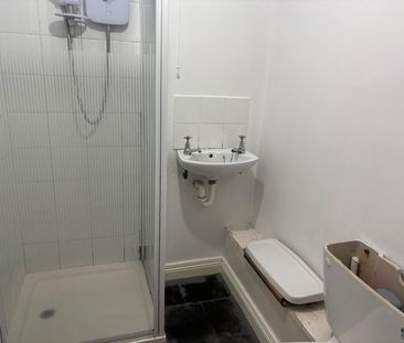 1 Bed 1st Floor Apartment - Photo 5