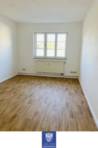 Moderne 3-Zimmerwohnung mit Wohnküche und Tageslichtbad mit Wanne! - Photo 5