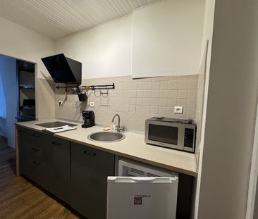 Location Appartement 2 pièces 32m² SETE 34200 - Photo 3