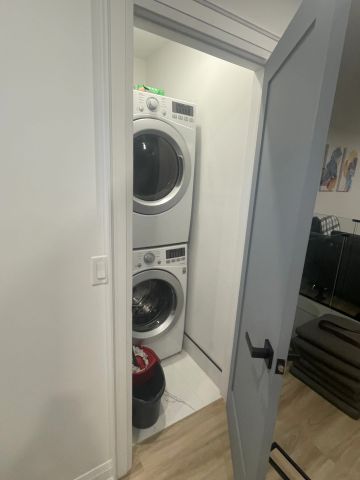 For Lease - 1571 Dupont Street Unit# 2nd Flr, Toronto, Ontario - Photo 3