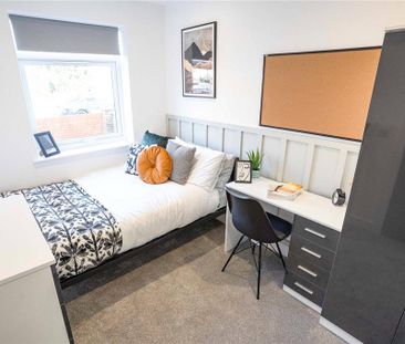 6 bedroom semi-detached house to rent - Photo 5