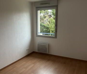 Appartement à louer - 3 pièces - 59 m² - Photo 2