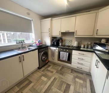 22 Clonard Gardens, Belfast, BT13 2RH - Photo 1