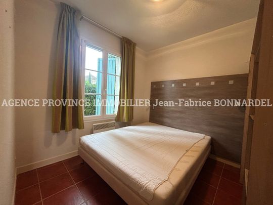 Location Appartement 2 pièces 34m² STE CECILE LES VIGNES 84290 - Photo 1
