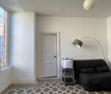 Location Appartement 1 pièce 35m² - Photo 1