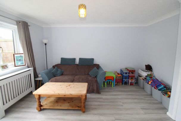 2 bedroom House To Let - Photo 1
