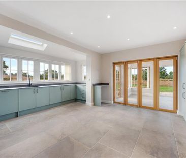 3 bedroom detached house to rent - Photo 5