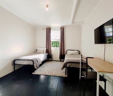 Room 3 #290B - Photo 3