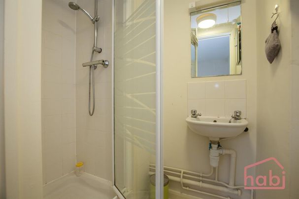 3 bedroom flat share to rent - Photo 1