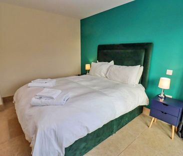 Cheltenham - Photo 5