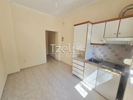 Studio/Γκαρσονιέρα για ενοικίαση Αγία Σοφία (Πάτρα) - Photo 4