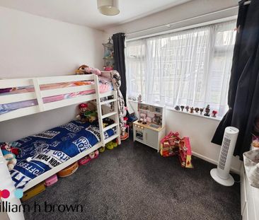 2 bedroom bungalow to rent - Photo 3