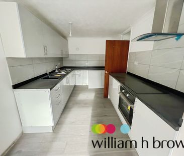 Oaks Drive, Colchester - Photo 2