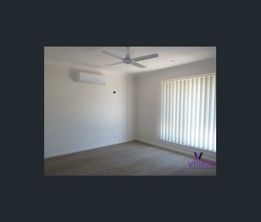 7 Bay Park Road, Wondunna, Qld 4655 - Photo 1