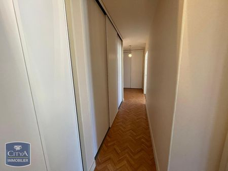 Location Appartement 3 pièces 73m² LE MANS 72000 - Photo 3