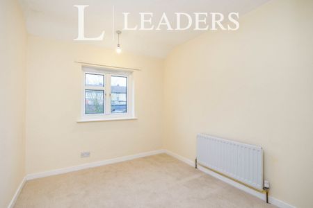 3 bedroom mid-terrace to rent Upper Fant Road - Photo 5
