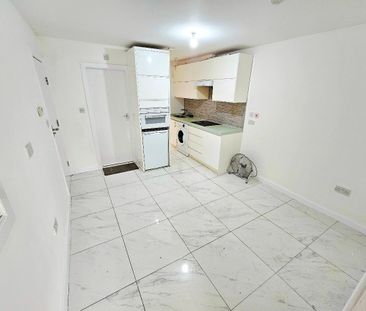 Stockport Road, Levenshulme, Manchester, M19 - Photo 2