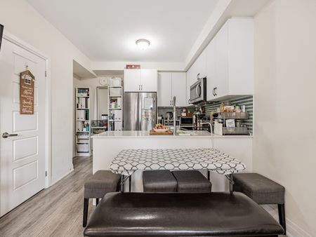 For Lease - 713 Lawrence Avenue Unit# 5, Toronto, Ontario - Photo 3