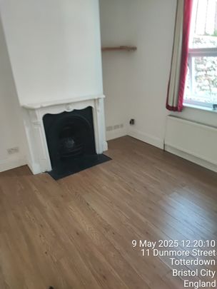 2 Bed Terraced House, Bristol, BS4 - Photo 1