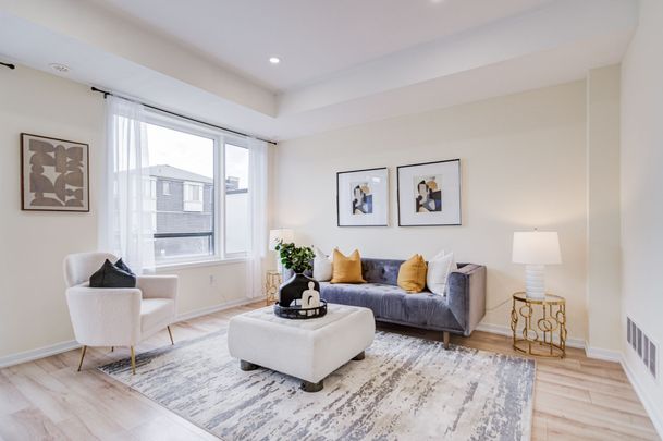 For Lease - 99 Crimson Forest Drive, Vaughan, Ontario - Photo 1