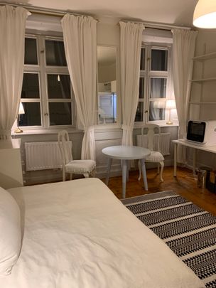 Drakens gränd, Stockholm - Photo 1