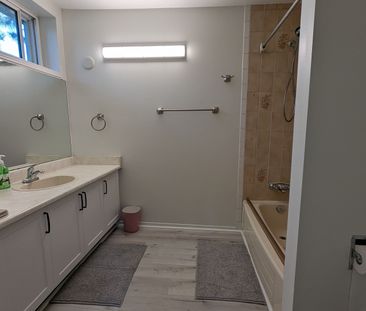 For Lease - 2155 South Millway N/A Unit# 21, Mississauga, Ontario - Photo 2