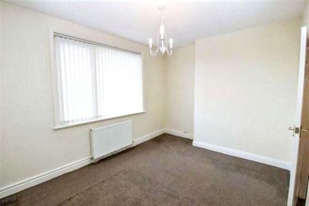 Carlton Terrace, North Shields, North Shields, Tyne and Wear, NE29 0JJ - Photo 2