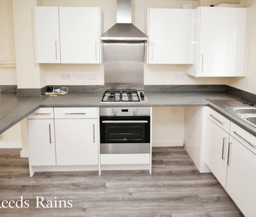 3 bedroom terraced house to rent - Photo 4