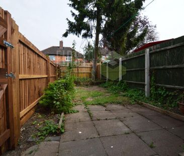 3 bedroom terraced house to rent - Photo 2