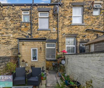 Alma Street, Sticker Lane, West Yorkshire, Bradford, BD4 - Photo 5