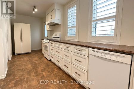 42 FORIN STREET - Photo 5