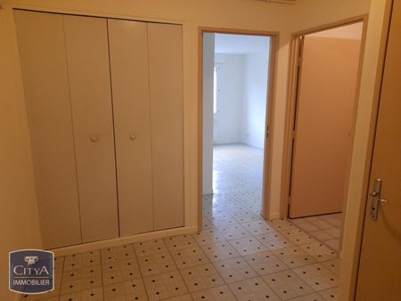 Location Appartement 1 pièce 38m² CHATEAU THIERRY 02400 - Photo 3