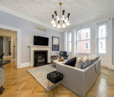 Hay Hill, W1J, London - Photo 1