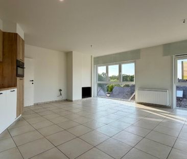 Appartement te huur in Zele - Photo 1