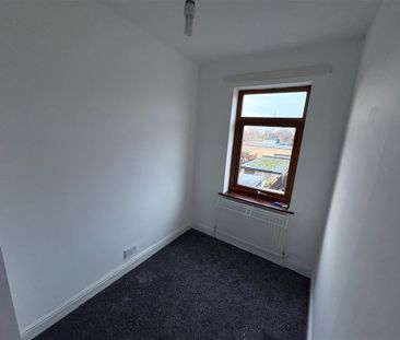 Askern Road, Doncaster, Carcroft - Photo 5