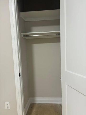 For Lease - 3311 Dwiggin Avenue, Mississauga, Ontario - Photo 4