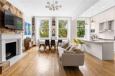 Queens Gate Gardens, South Kensington, London, SW7 - Photo 2