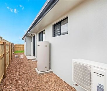 Family Home in Moutn Low - Photo 6