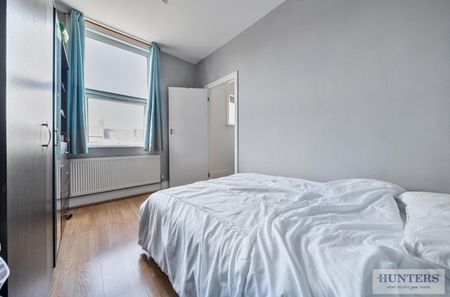 2 bedroom House To Let Total Size: 894 SQ FT - Photo 4