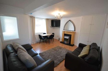 Prospect Place, Old Town, Swindon, SN1 - Photo 2