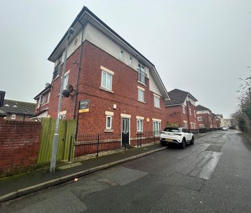 Chapel Gardens, Liverpool, L5 - Photo 6