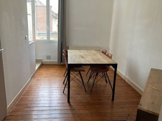 CHARMANT T2 EN CENTRE VILLE CHAUFFAGE COLLECTIF - Photo 1