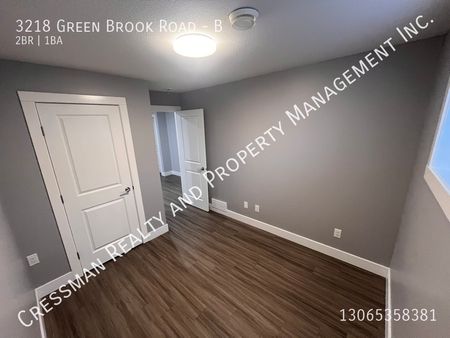 2 Bedroom Basement Suite in Greens - Photo 3