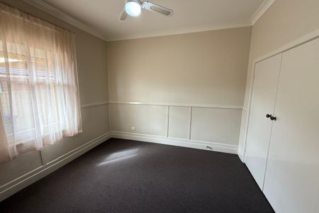 2 Bedroom + Study - Photo 2