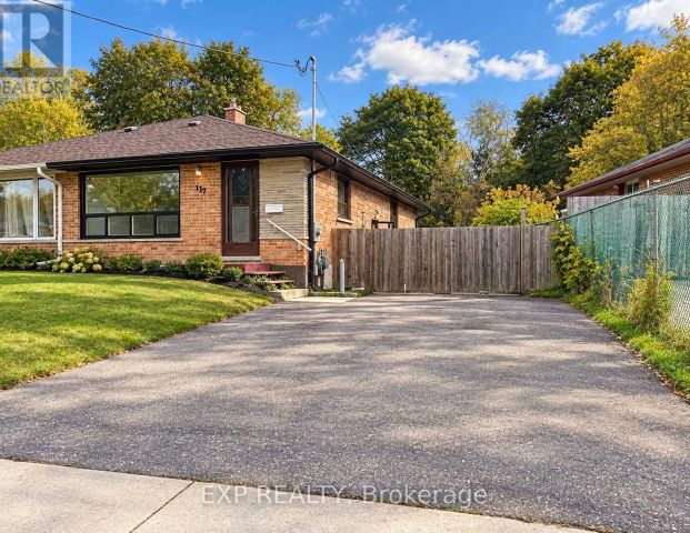 LOWER - 117 WAVERLEY DRIVE — 2 Bedroom - Photo 1