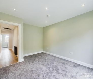 12 Glennor Crescent, Carryduff, Belfast, BT8 8HW - Photo 2