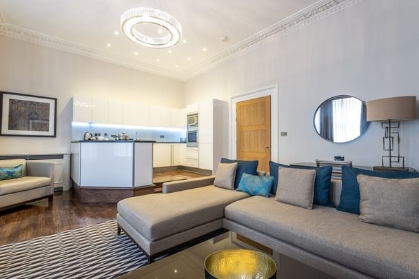 2 bedroom flat to rent - Photo 1