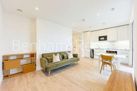 Beresford Ave, Wembley, HA0 - Photo 2