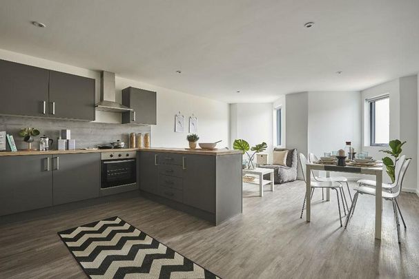 1 bedroom private hall to rent - Photo 1